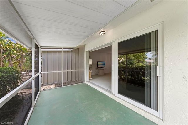 50 Glades BLVD 2, Naples, FL 34112