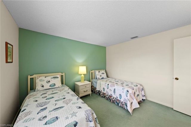 50 Glades BLVD 2, Naples, FL 34112