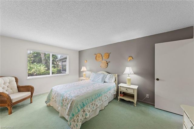 50 Glades BLVD 2, Naples, FL 34112