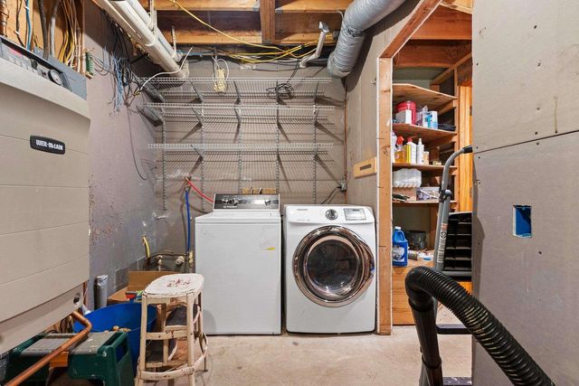 7861 COUNTY RD E, Oconto Falls, WI 54154