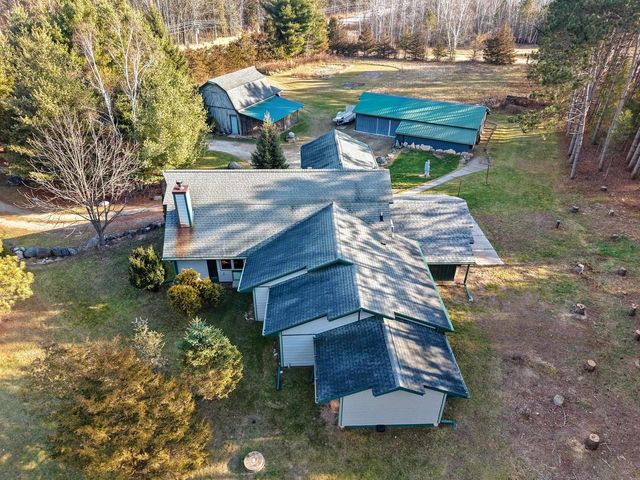 7861 COUNTY RD E, Oconto Falls, WI 54154