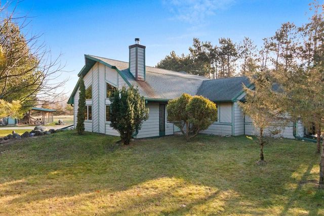 7861 COUNTY RD E, Oconto Falls, WI 54154