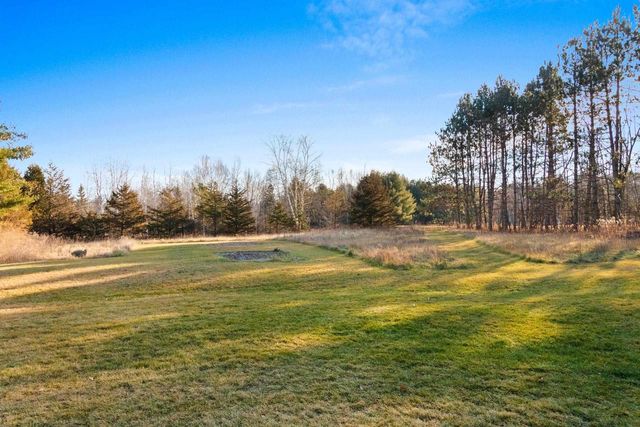 7861 COUNTY RD E, Oconto Falls, WI 54154