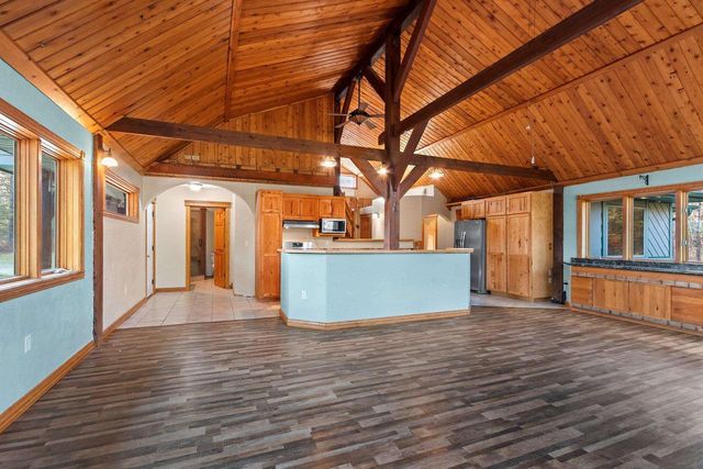 7861 COUNTY RD E, Oconto Falls, WI 54154