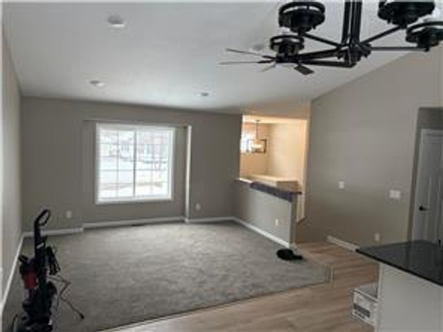 1331 Stillwater Avenue, Saint Paul, MN 55106