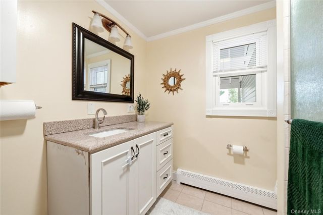 39 Church Street, Central Islip, NY 11722