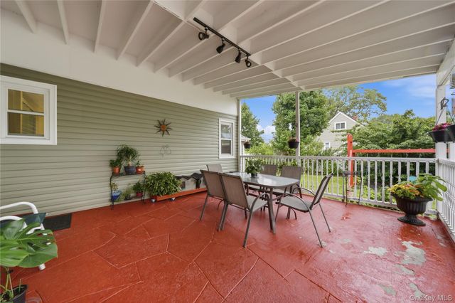 39 Church Street, Central Islip, NY 11722