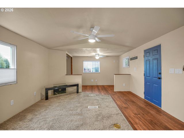 1220 Ne KNOWLES Dr, Vancouver, WA 98685