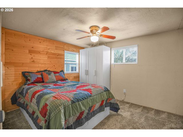 1220 Ne KNOWLES Dr, Vancouver, WA 98685