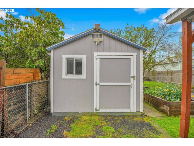 1220 Ne KNOWLES Dr, Vancouver, WA 98685