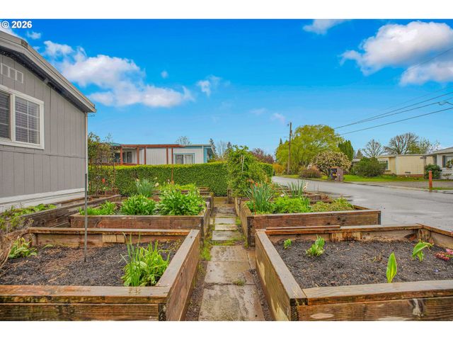 1220 Ne KNOWLES Dr, Vancouver, WA 98685