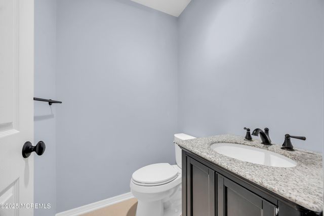 45 Rawson Circle 1402, Ocean Twp, NJ 07712