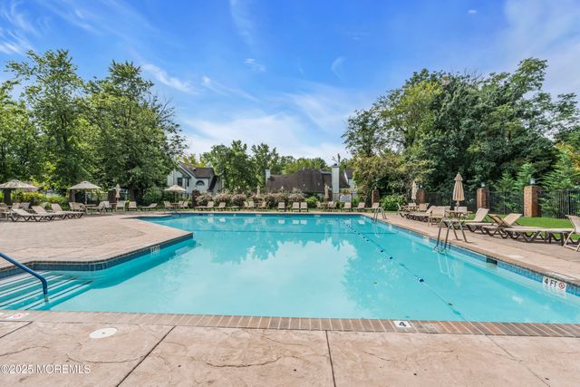 45 Rawson Circle 1402, Ocean Twp, NJ 07712