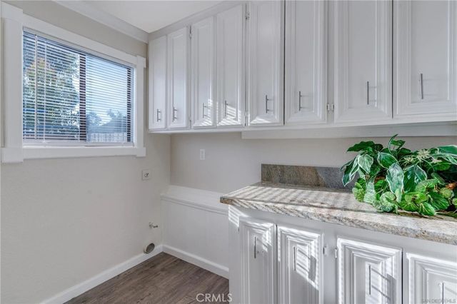 329 Nicole Drive, Vista, CA 92084