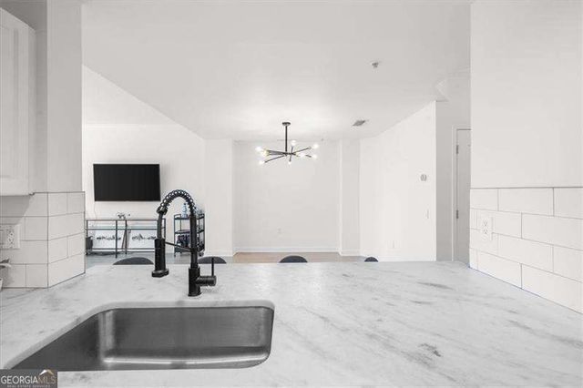 3475 Oak Valley Road NE 410, Atlanta, GA 30326