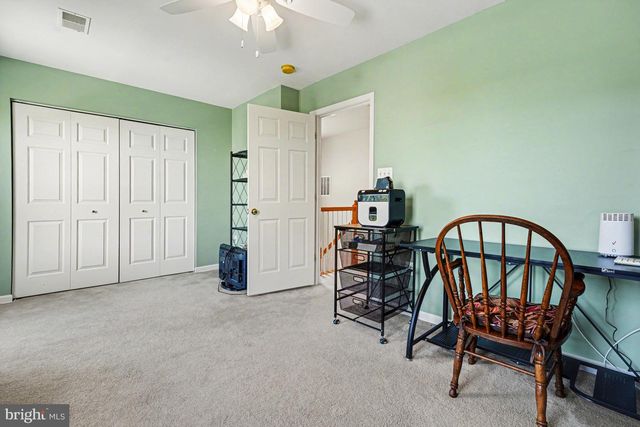 14 DARE LN, Pottstown, PA 19465