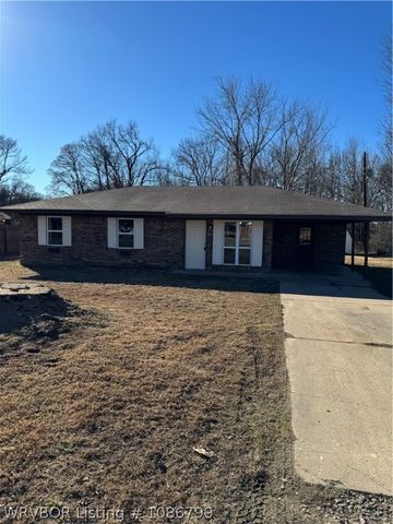 1015 Sunnyside Road, Alma, AR 72921