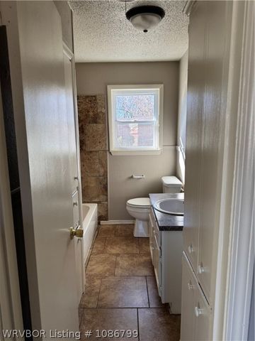 1015 Sunnyside Road, Alma, AR 72921