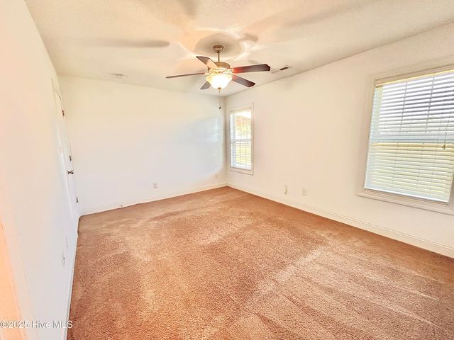 601 Denim Drive, Richlands, NC 28574