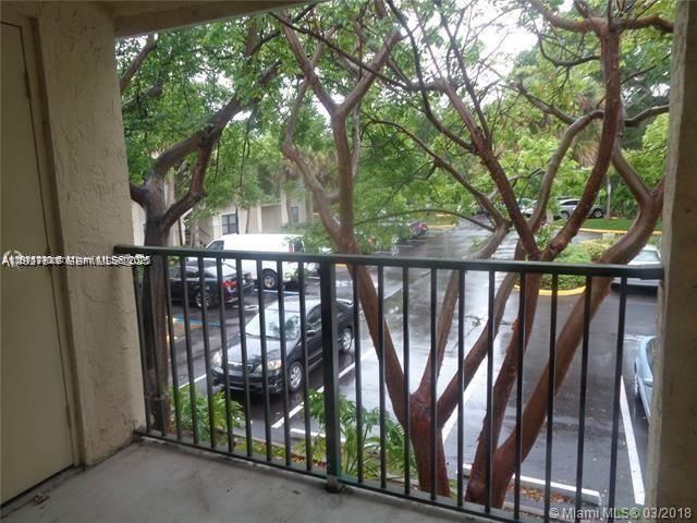 650 S Park Rd 21-5, Hollywood, FL 33021