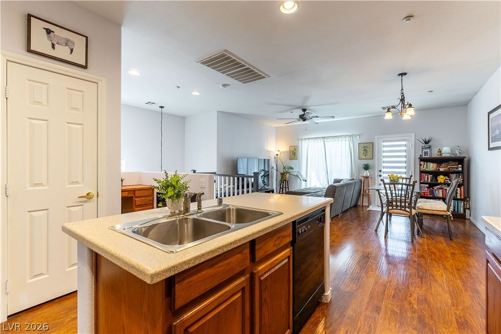 9924 Markhorn Court, Las Vegas, NV 89149 — photo 5
