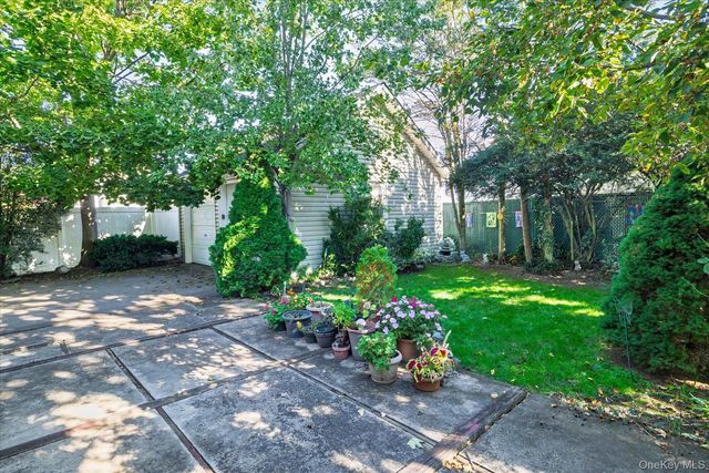 2887 Stevens Street, Oceanside, NY 11572