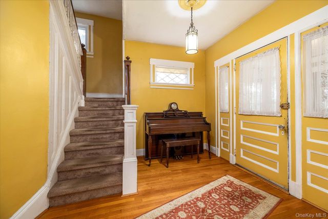 2887 Stevens Street, Oceanside, NY 11572