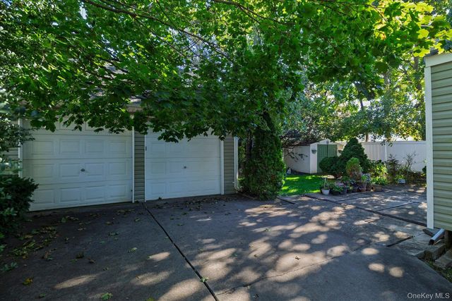 2887 Stevens Street, Oceanside, NY 11572