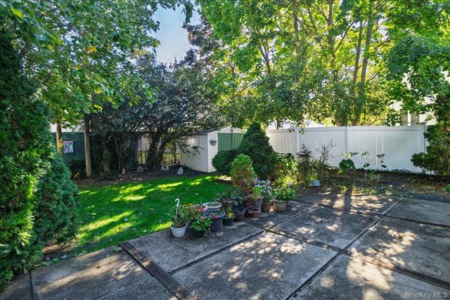 2887 Stevens Street, Oceanside, NY 11572