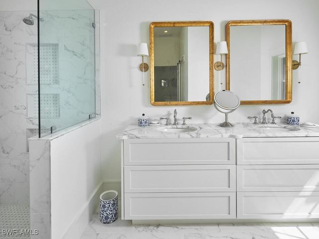 742 11th AVE S, Naples, FL 34102