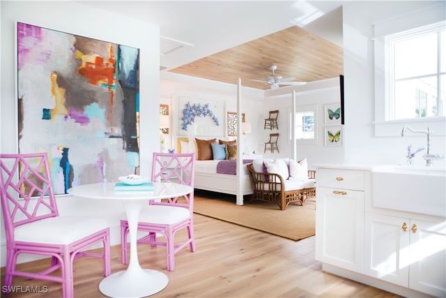 742 11th AVE S, Naples, FL 34102