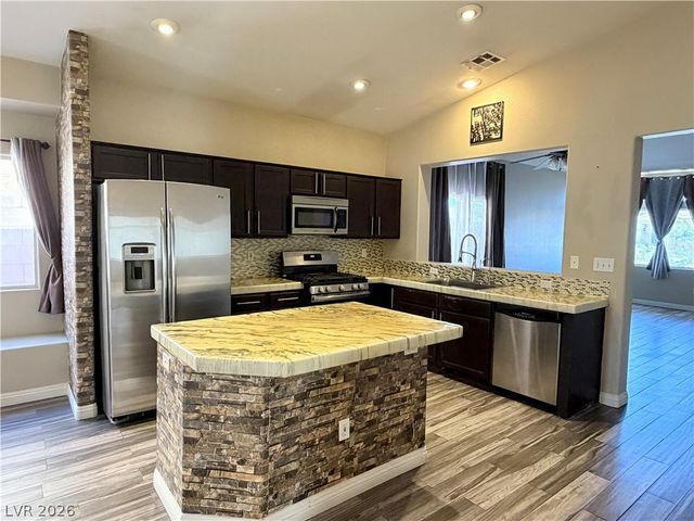 4455 Prosperity Point Street, Las Vegas, NV 89147