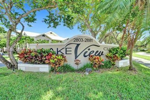 2871 N Oakland Forest Dr 210, Oakland Park, FL 33309