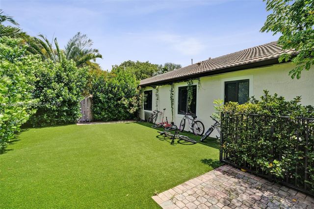 14298 NW 23rd Street, Pembroke Pines, FL 33028