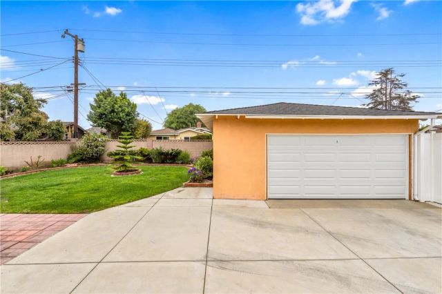 10603 Elgers, Bellflower, CA 90706