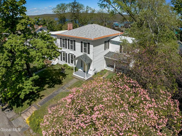 28 Ely Street, Coxsackie, NY 12051