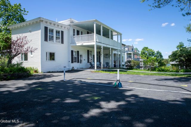 28 Ely Street, Coxsackie, NY 12051