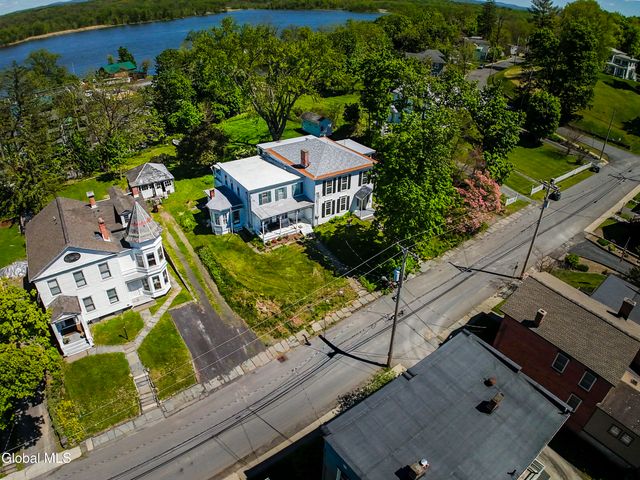 28 Ely Street, Coxsackie, NY 12051