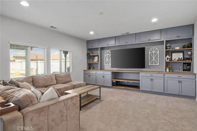 1340 Pinehurst, Calimesa, CA 92320