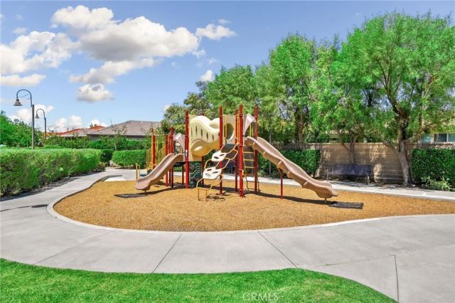 1340 Pinehurst, Calimesa, CA 92320