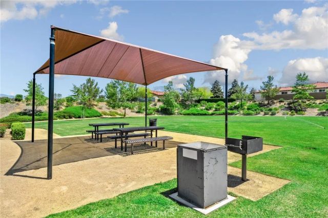 1340 Pinehurst, Calimesa, CA 92320