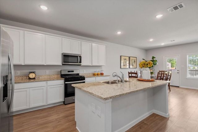 5803 Jade Crest Court, Montgomery, TX 77316