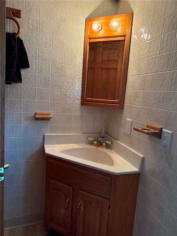 612 FIFTH STREET, Donora, PA 15033