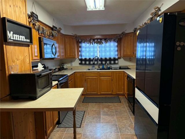 612 FIFTH STREET, Donora, PA 15033