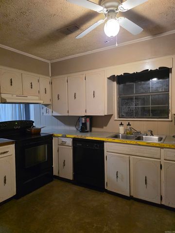 3 Big Oak, Conway, AR 72032
