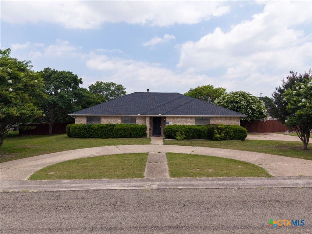 148 Sunflower, Lampasas, TX 76550