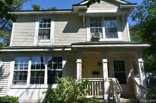 309 Russell Street, Pontiac, MI 48342
