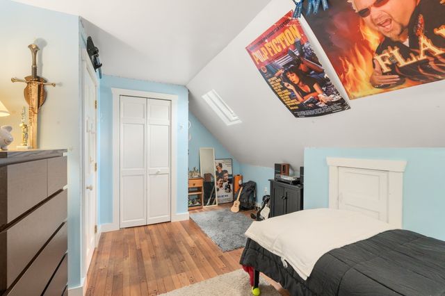 14 Lucas St, Carver, MA 02330