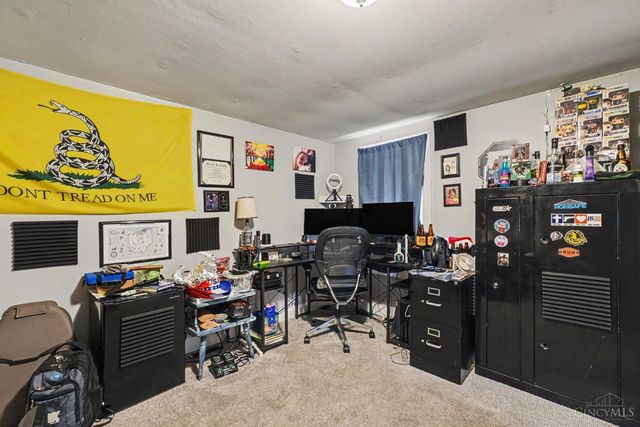 300 S First Street, Trenton, OH 45067