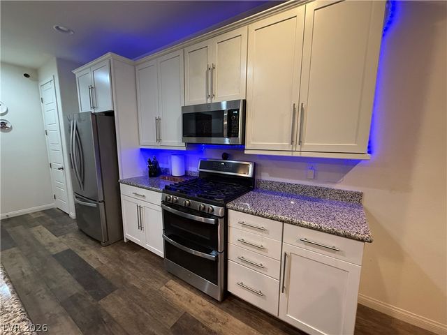 714 North Water Street, Henderson, NV 89015